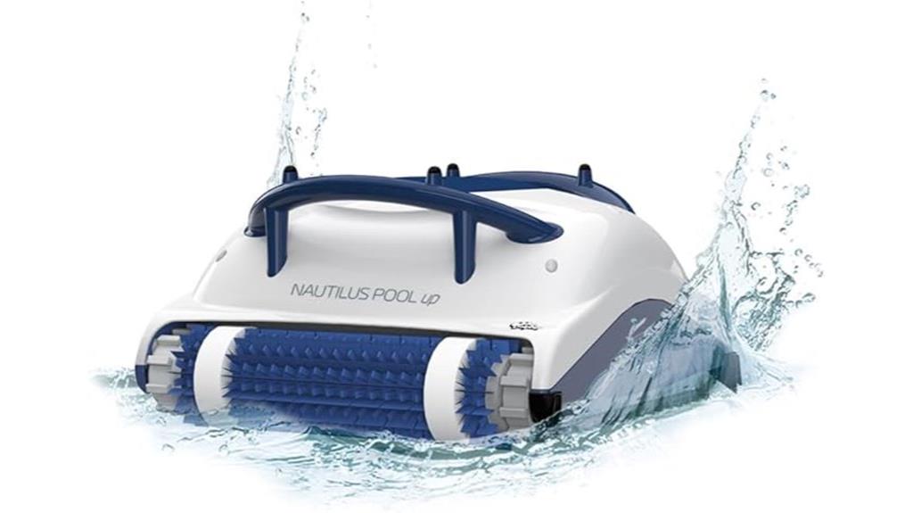automatic pool cleaning device