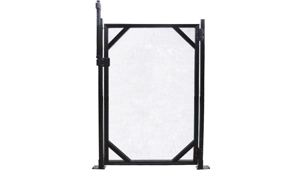 pool gate with water protection