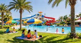 plan relaxing water park day